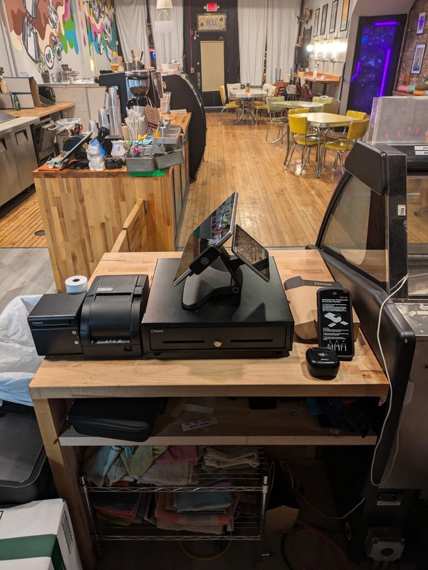 New Toast POS System W/ Hand Held gallery