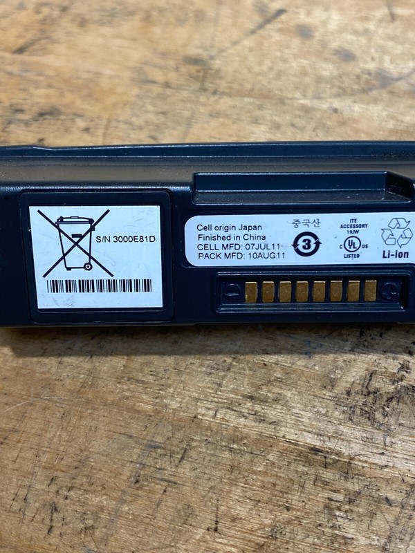 Symbol Lithium Ion Rechargeable Battery Part No: 82-900005-05 Rev: A gallery