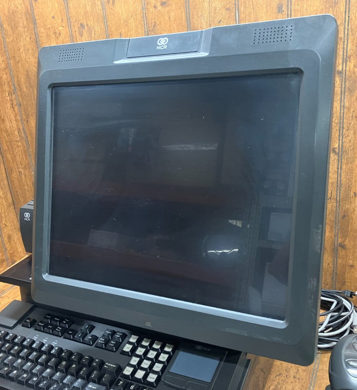 NCR Real POS 7616 w/ Monitor Keyboard Printer Scanner Card Reader Cash Drawer gallery