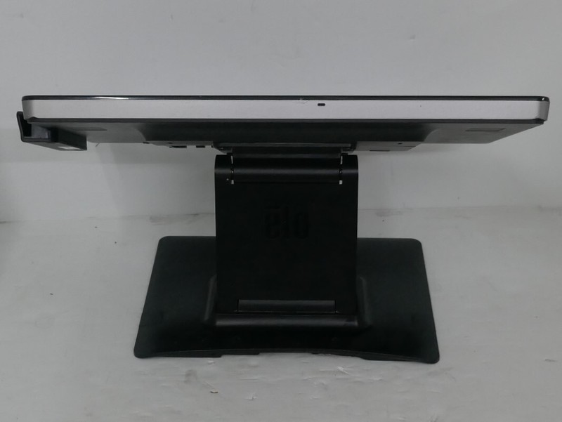 ELo Touch Solutions AIO Toast POS tablet Model ESY15i1 w/ Stand & Card Reader gallery