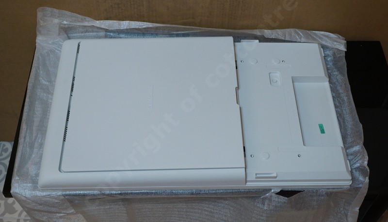 New OB Samsung KM24C-3 All-In-One 24 Full HD Windows Kiosk Touch Display Core-i3 gallery