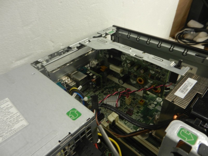 HP RP5 Retail System 5810 CORE i5-4570s @ 2.9Ghz / 4GB / NO HDD - BOOTS TO BIOS gallery