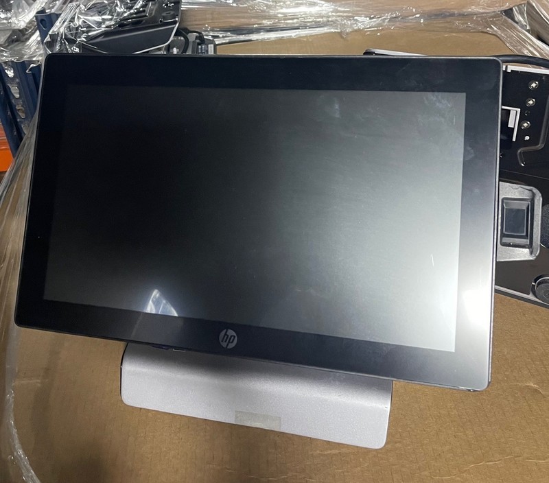 HP RP9 G1 Model 9115 Touch Terminal i5-7600, 8GB, 15.6" w/Stand,No HDD
