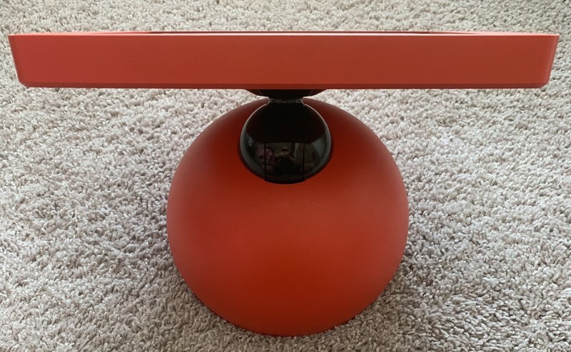 Armodilo Original Sphere Point of Sale Housing - IPad or Android Tablet - Red gallery