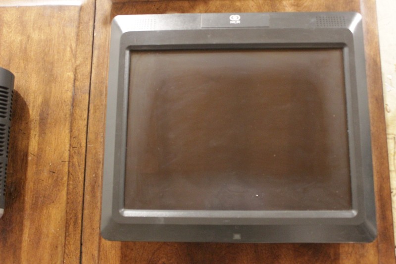 Box B NCR POS 5965-1014-9090 15″ TOUCHSCREEN MONITOR USED