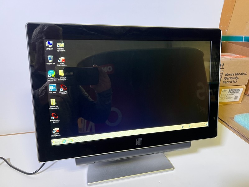 Elo 19″ Touchscreen POS Terminal C-Series All-in-One Touchcomputer E797640