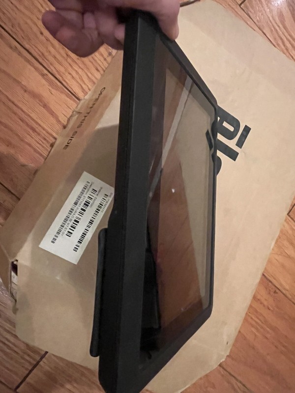 Elo Tablet 10.1-inch LCD Touch Solutions E806980 gallery