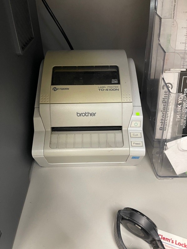 HP Computer, w/Ingenico, scanner, receipt printer, label printer & cash drawer gallery