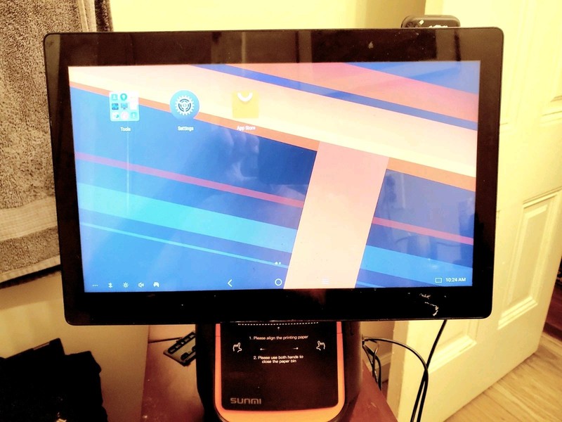 SUNMI T2s Smart Point of Sale Terminal L1563 w/card Reader & Built-in Printer