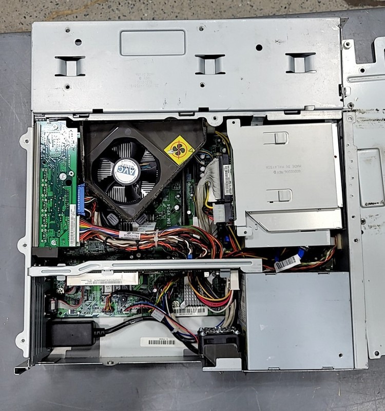 IBM 4800-782 POS Retail System INTEL PENTIUM 4 1GB SEE NOTES gallery
