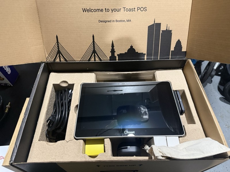 Toast Flex TT203 POS Point Of Sale System W/ Toast Tap, Toolkit And Toast Router