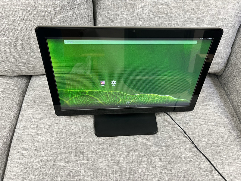 Elo System POS 21 inch Tablet with stand and power supply MSM8960