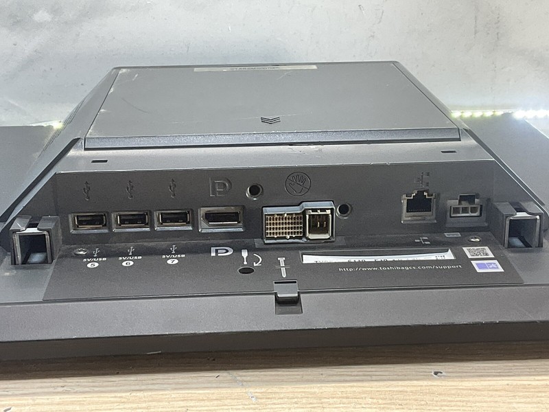 Toshiba 6140-E10 18.5" TCxWave POS Terminal PC /for Parts /JUA2201 gallery