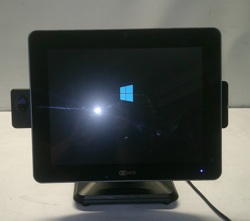 NCR 7761-8450-0000 TouchScreen POS System