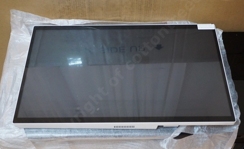 New OB Samsung KM24C-3 All-In-One 24 Full HD Windows Kiosk Touch Display Core-i3 gallery