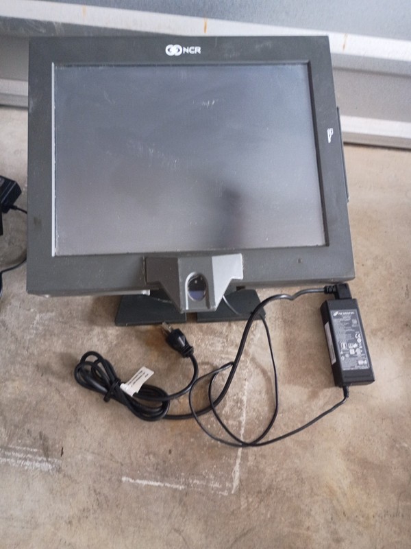 12 Lot NCR 7754/7734 & Radiant Systems POS Touchscreen Boots To Windows As Is gallery
