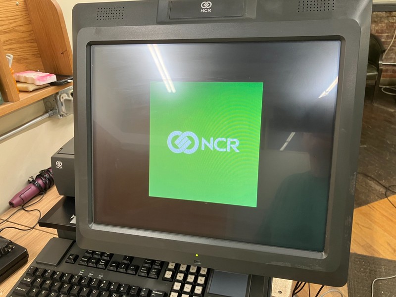 NCR Real POS 7616 w/ Monitor Keyboard Printer Scanner Card Reader Cash Drawer gallery