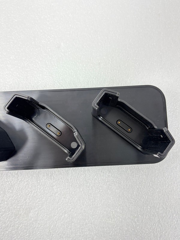 Pre Owned | Elo E526176 / ELO-KIT-M51-4-DEVICE-CHARGER M51 4 Unit Device Charger gallery