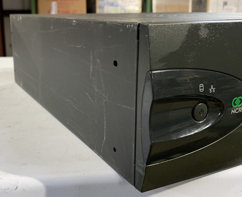 NCR 7606-1509-8801 Retail Terminal Intel Core-i3 2120, 3.3 GHz, 4GB DDR3 1033MHz gallery