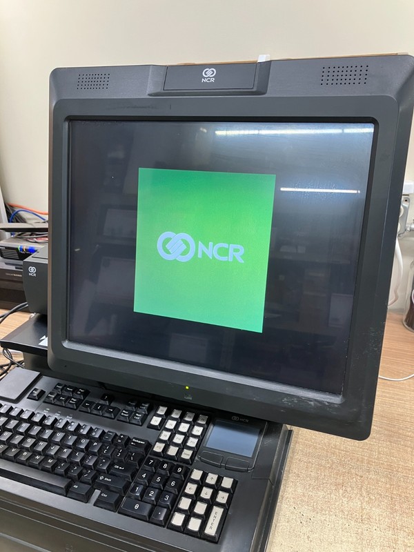 NCR Real POS 7616 w/ Monitor Keyboard Printer Scanner Card Reader Cash Drawer #4 gallery