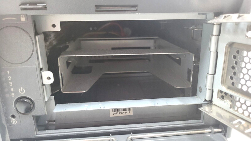 IBM Toshiba 4900-745 POS terminal Celeron T3100 1.9GHZ 4Gb RAM gallery